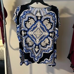 Madison short sleeve shirt. Blue and black!